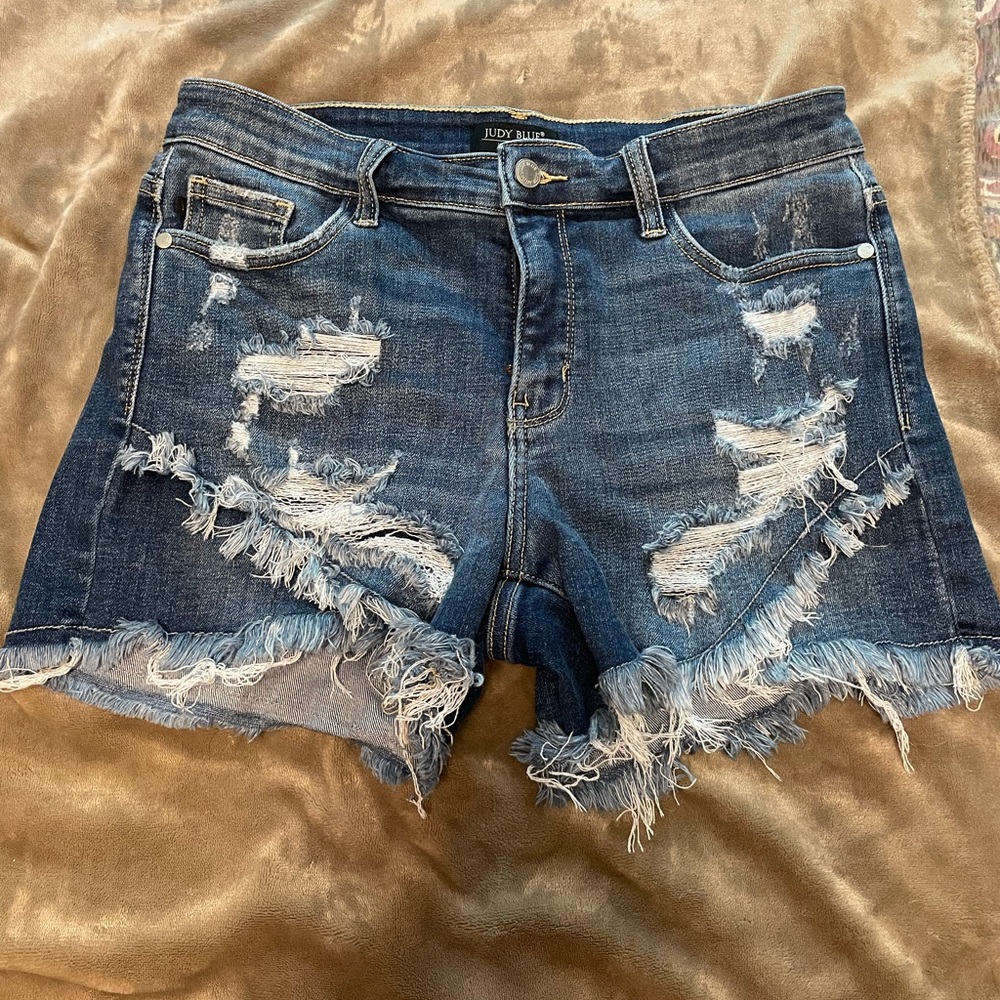 Judy Blue size large shorts.